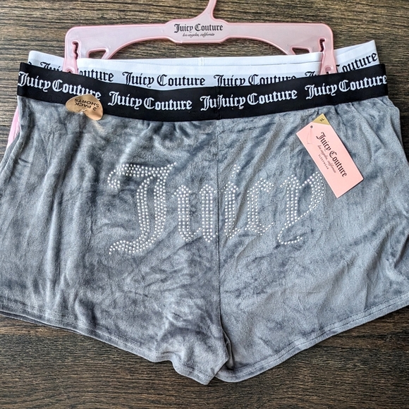Juicy Couture Pants - 🔥LAST XL Juicy Couture 2pk Bling Velvet Shorts